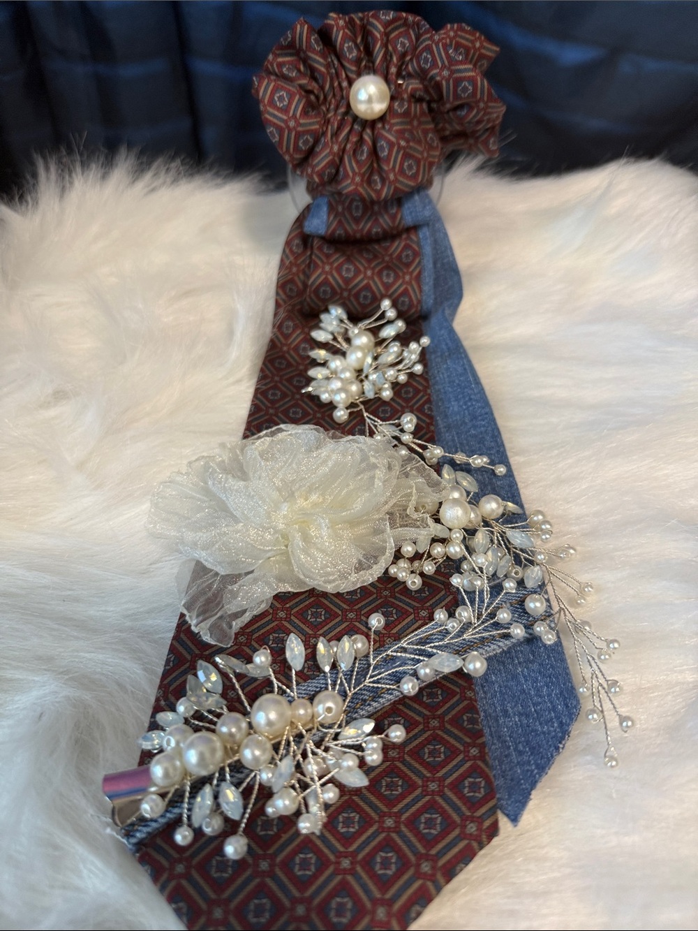Pearl Floral Junk Tie Accessory Set - Ivory & Burgundy